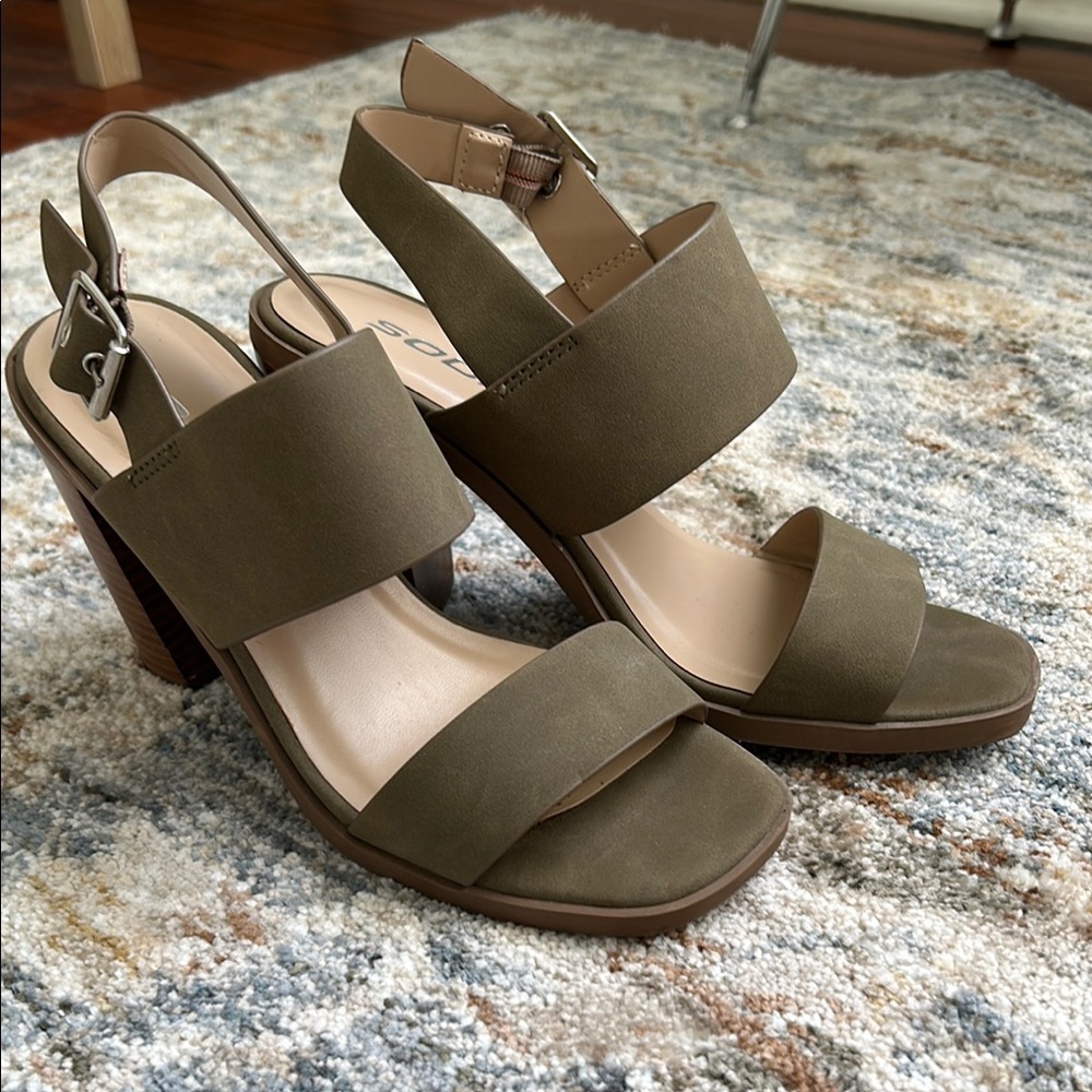 Soda Green and Brown Heels with Block Design